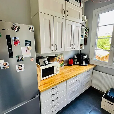 Nice With Wifi Near Town Center And Wine Museum Apartment